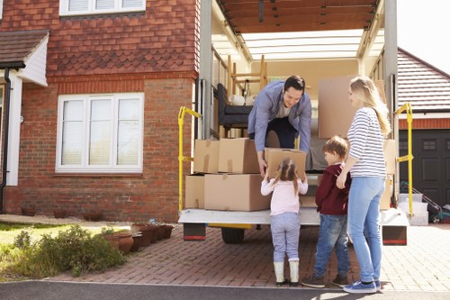 Clear pricing and quote planning for Guildford removals