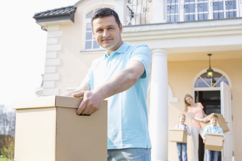 Checklist and packing supplies for a smooth Guildford flat move