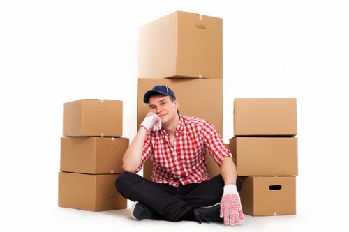 Different removal truck sizes available for hire in Guildford